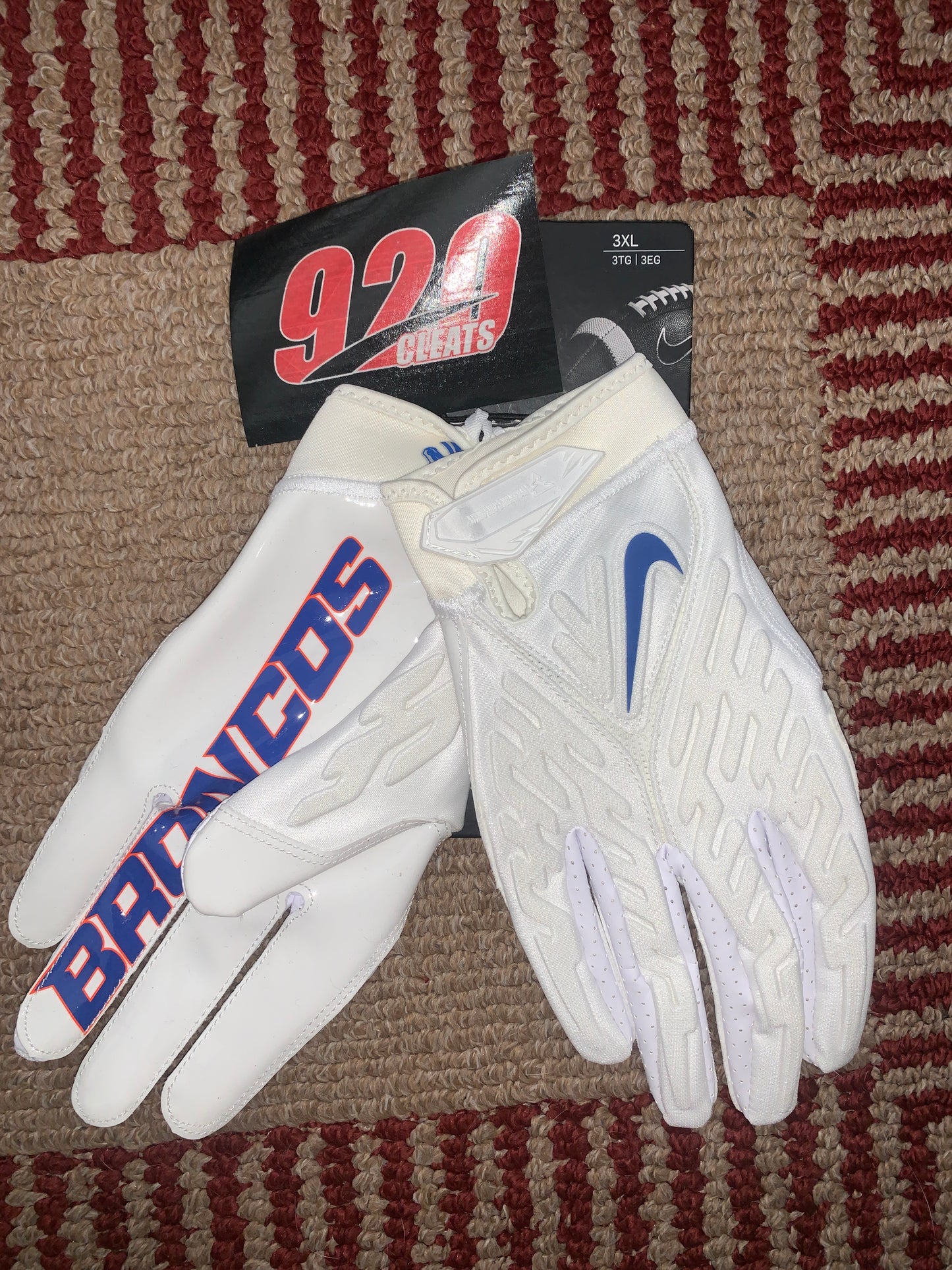 Boise State Gloves